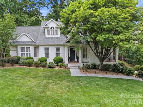Photo of 3726 Surry Ridge Court, Charlotte, NC 28210 (MLS # 4374560)