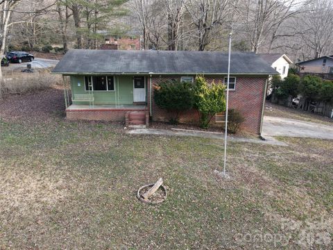 Photo of 89 Whippoorwill Road, Brevard, NC 28712 (MLS # 4339873)
