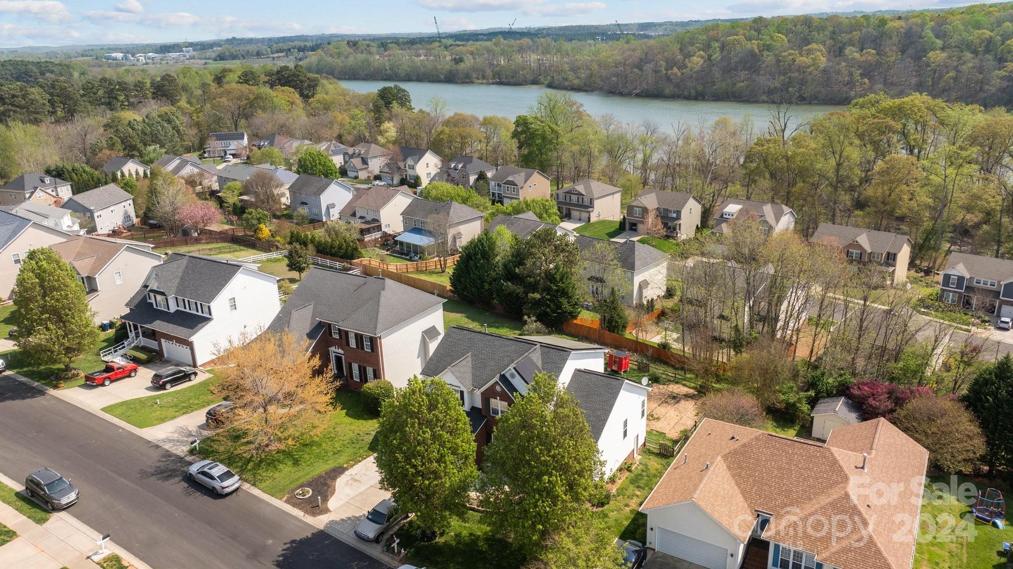 Riverfront - Residential