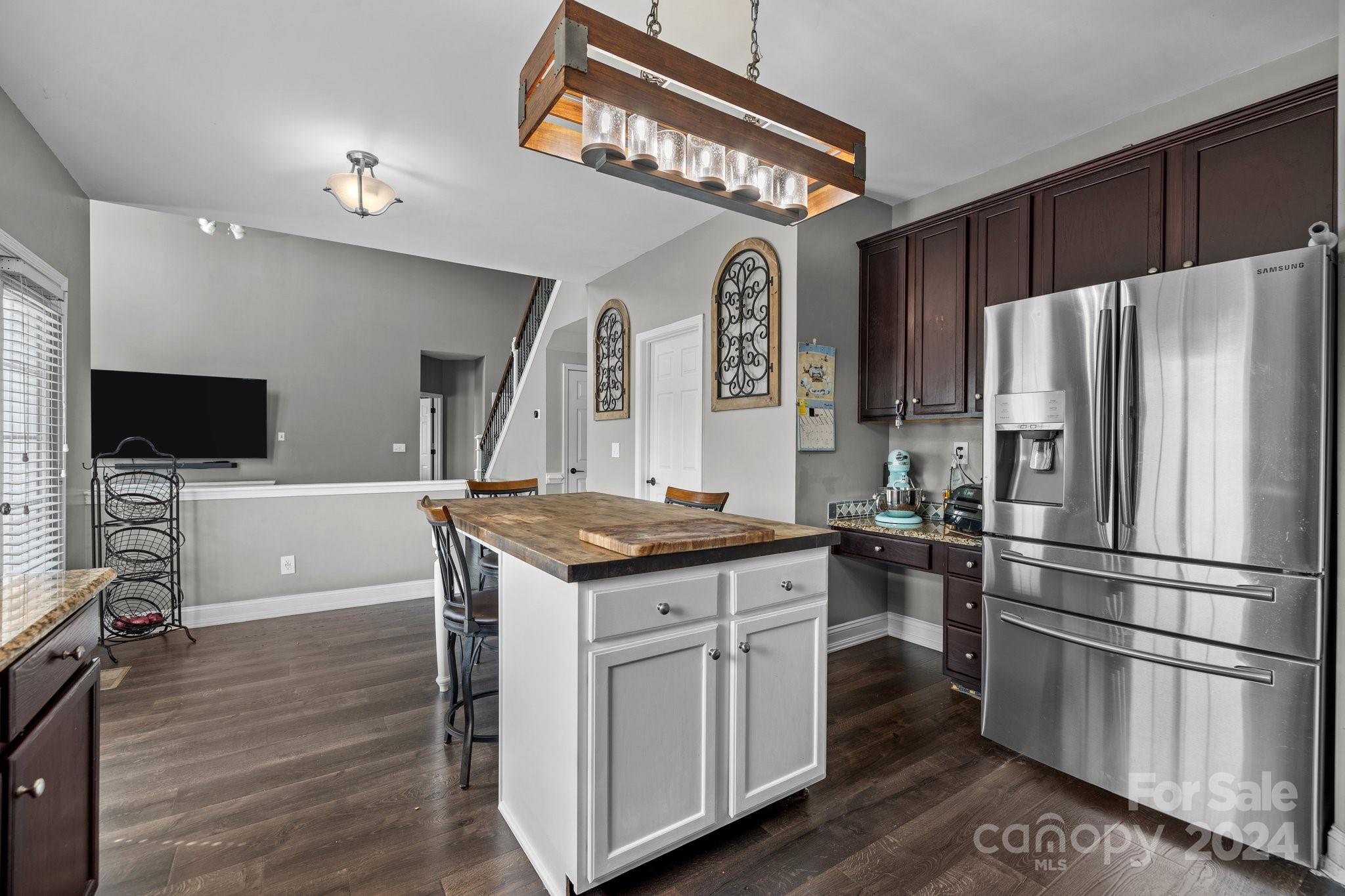 Riverfront - Residential