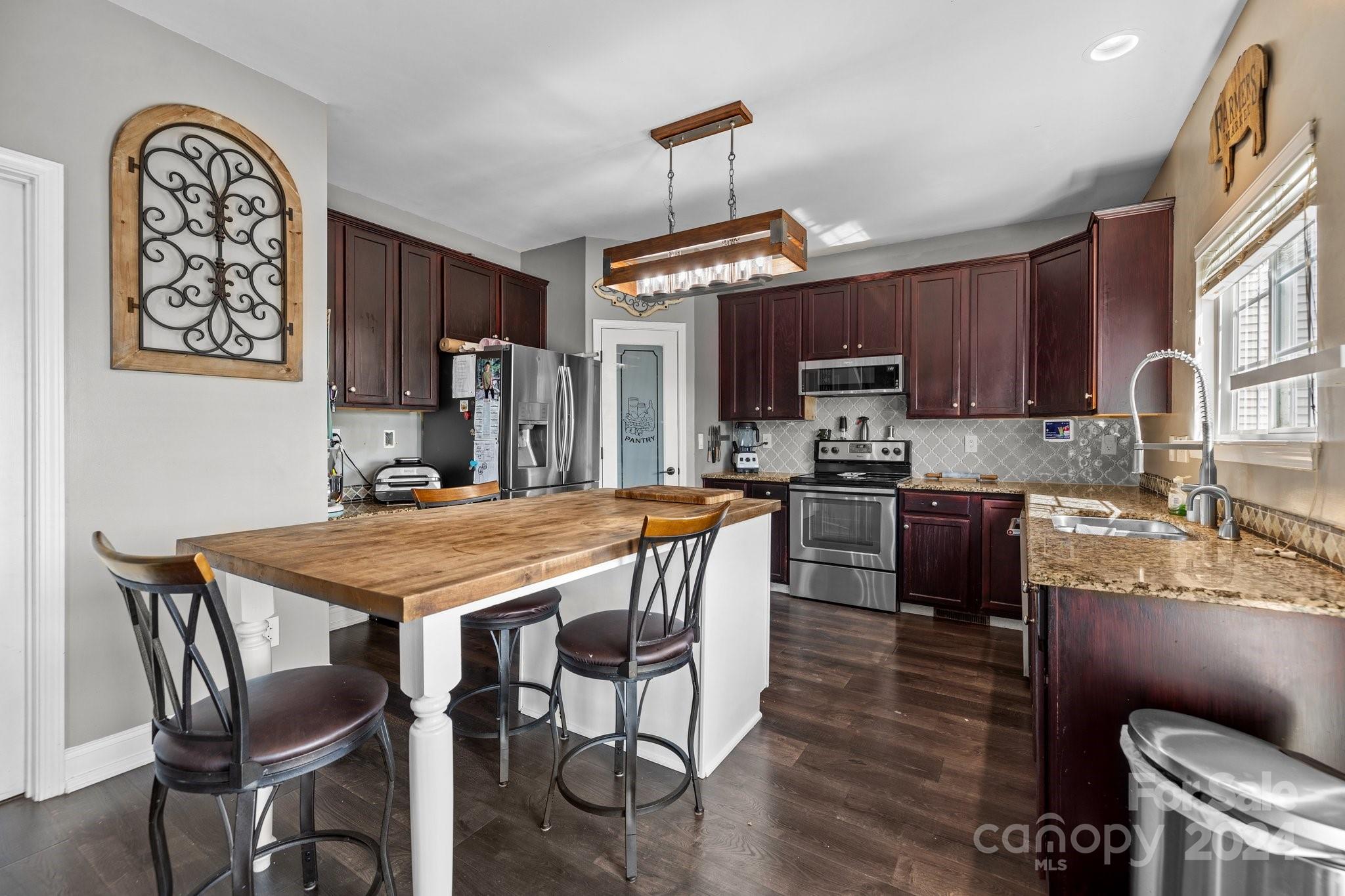 Riverfront - Residential