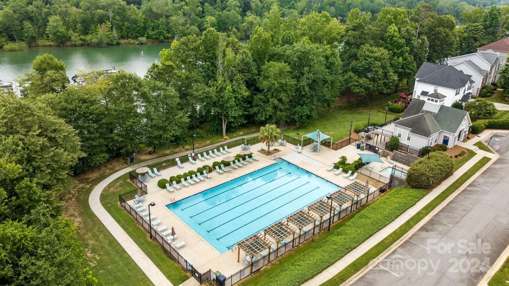 Riverfront - Residential