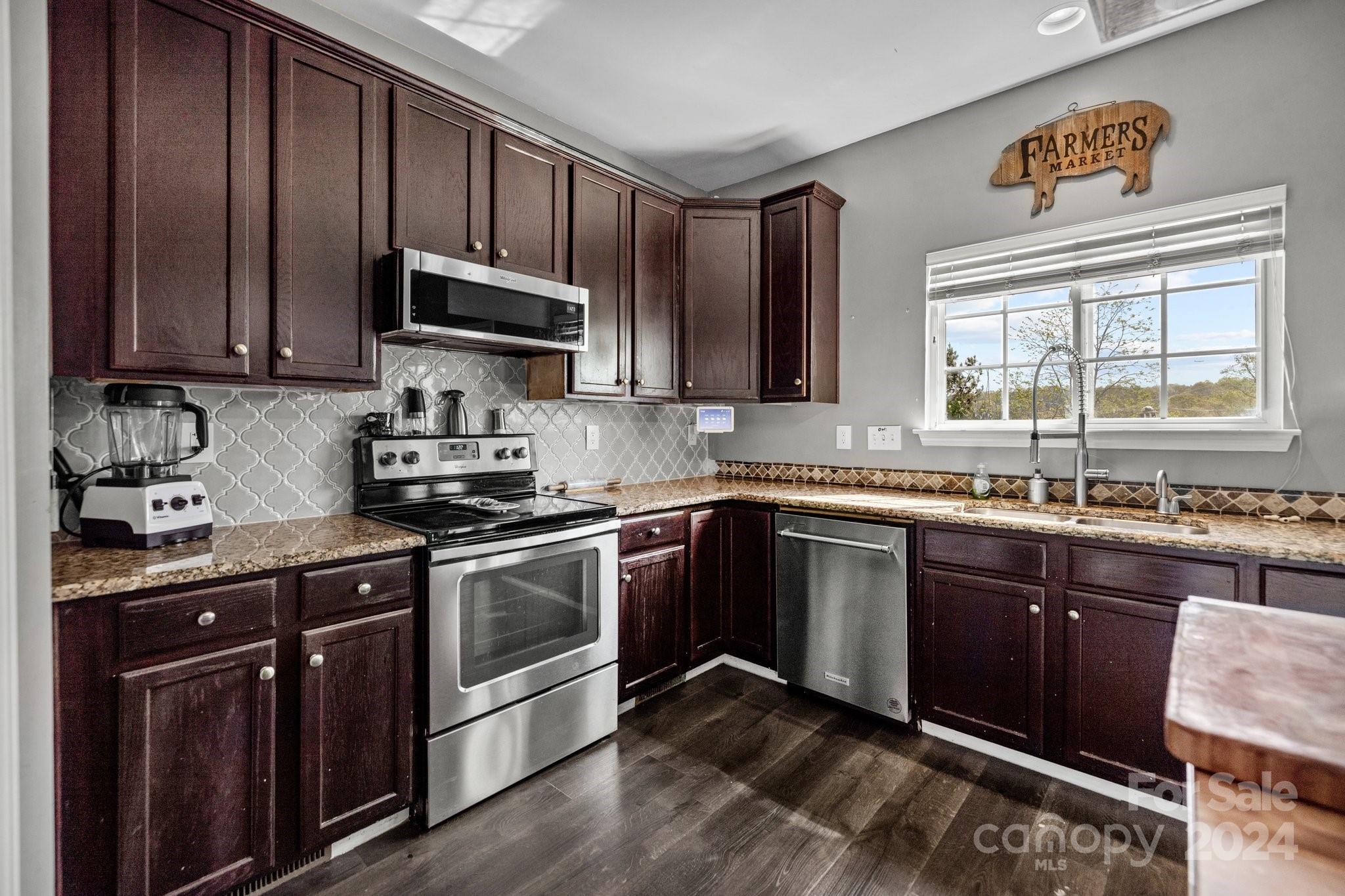 Riverfront - Residential