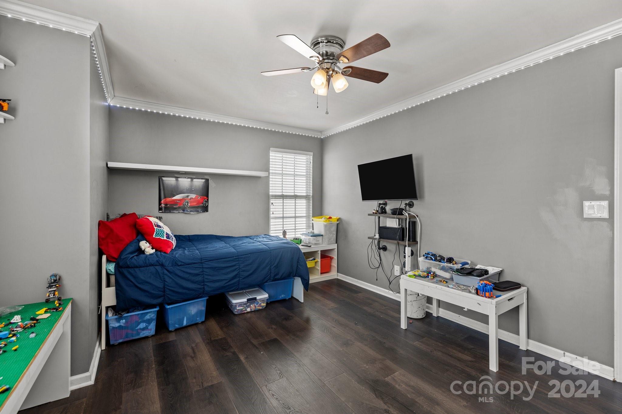 Riverfront - Residential