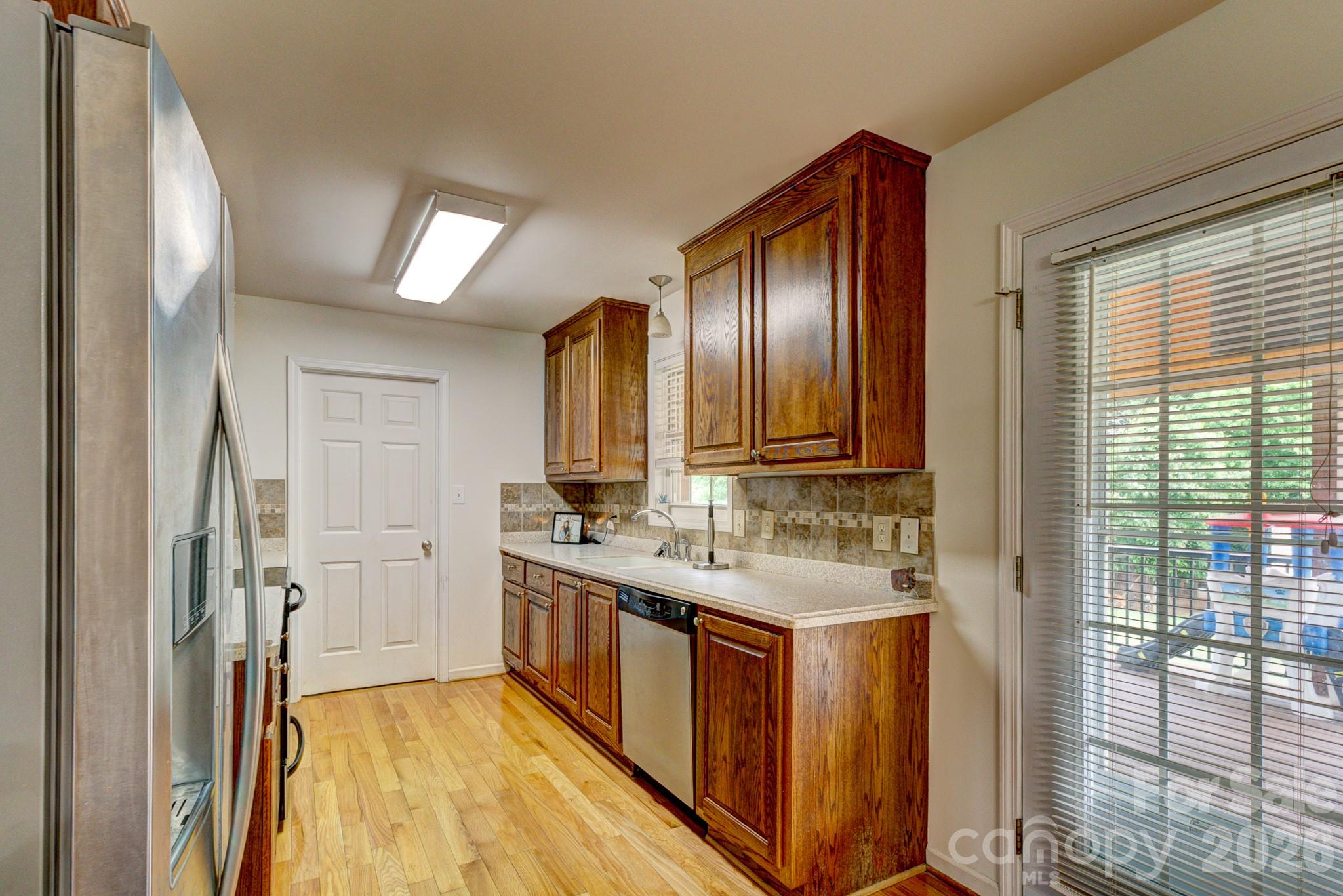 4671 Garys Place