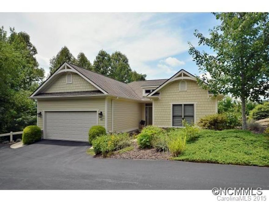 Long-range, Blue Ridge Mountain Views, End unit gives privacy, easy living in this open floor plan villa, price includes furniture, 2-car garage, 2 BD, 2 BA on main, extra guest quarters in LL, plenty of storage, wood & tile floors, two nat'l gas fire places $38/mo pvt. central sewer usage fee, $200/mo. villa maintenance association fee, Social Membership Required incl. pool, spa, tennis club house, social events $100/mo. (no initiation fee)