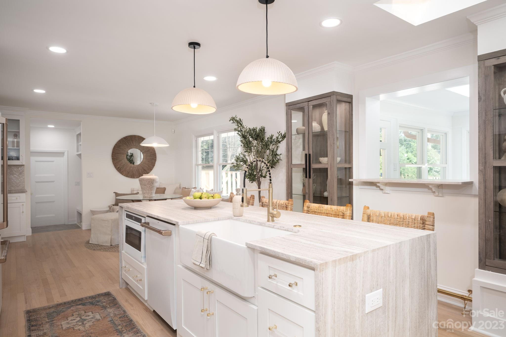 Lansdowne - Residential