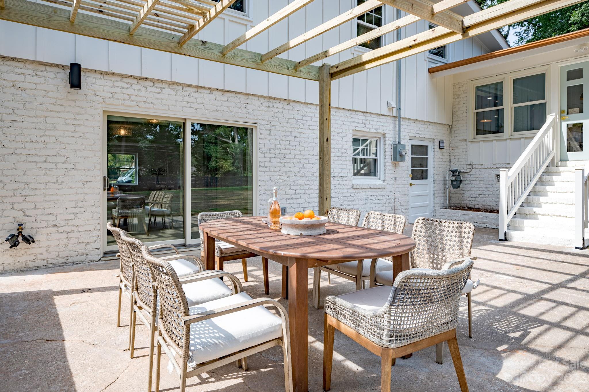 Lansdowne - Residential