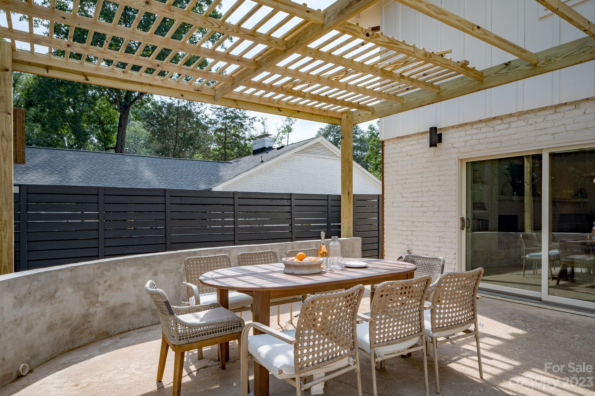 Lansdowne - Residential