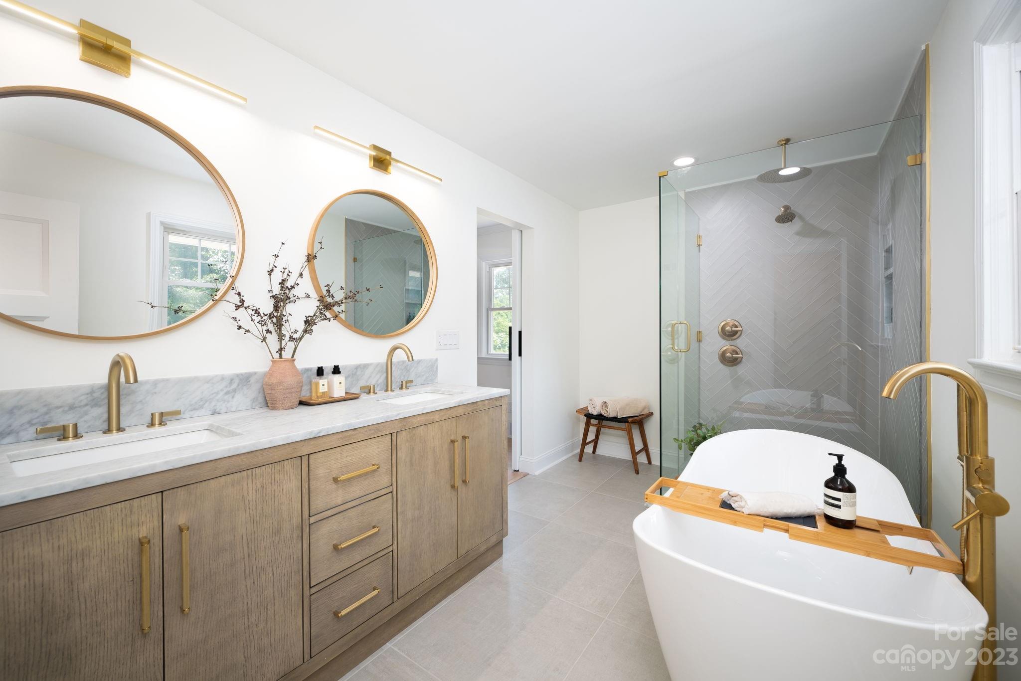 Lansdowne - Residential