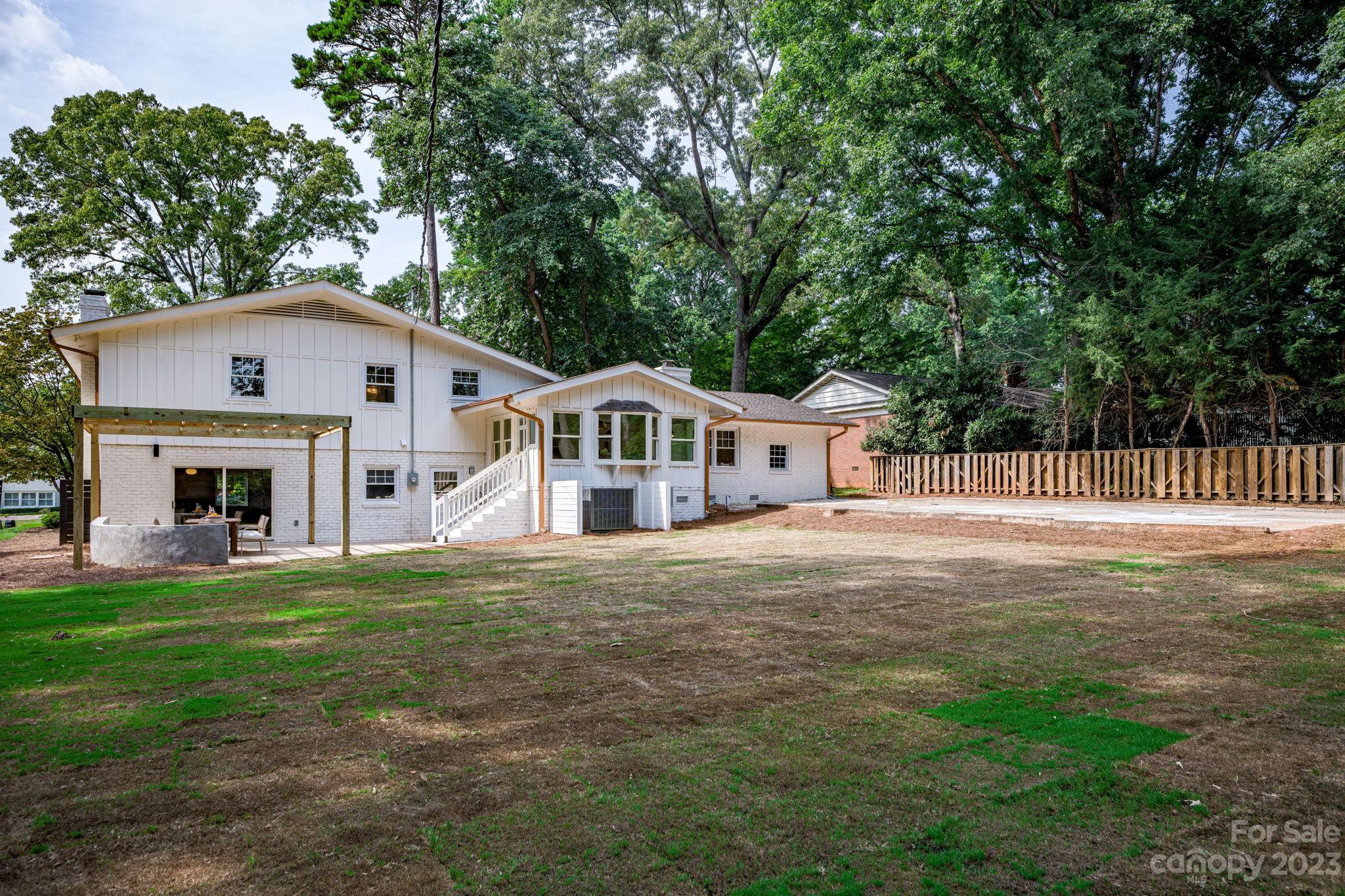 Lansdowne - Residential