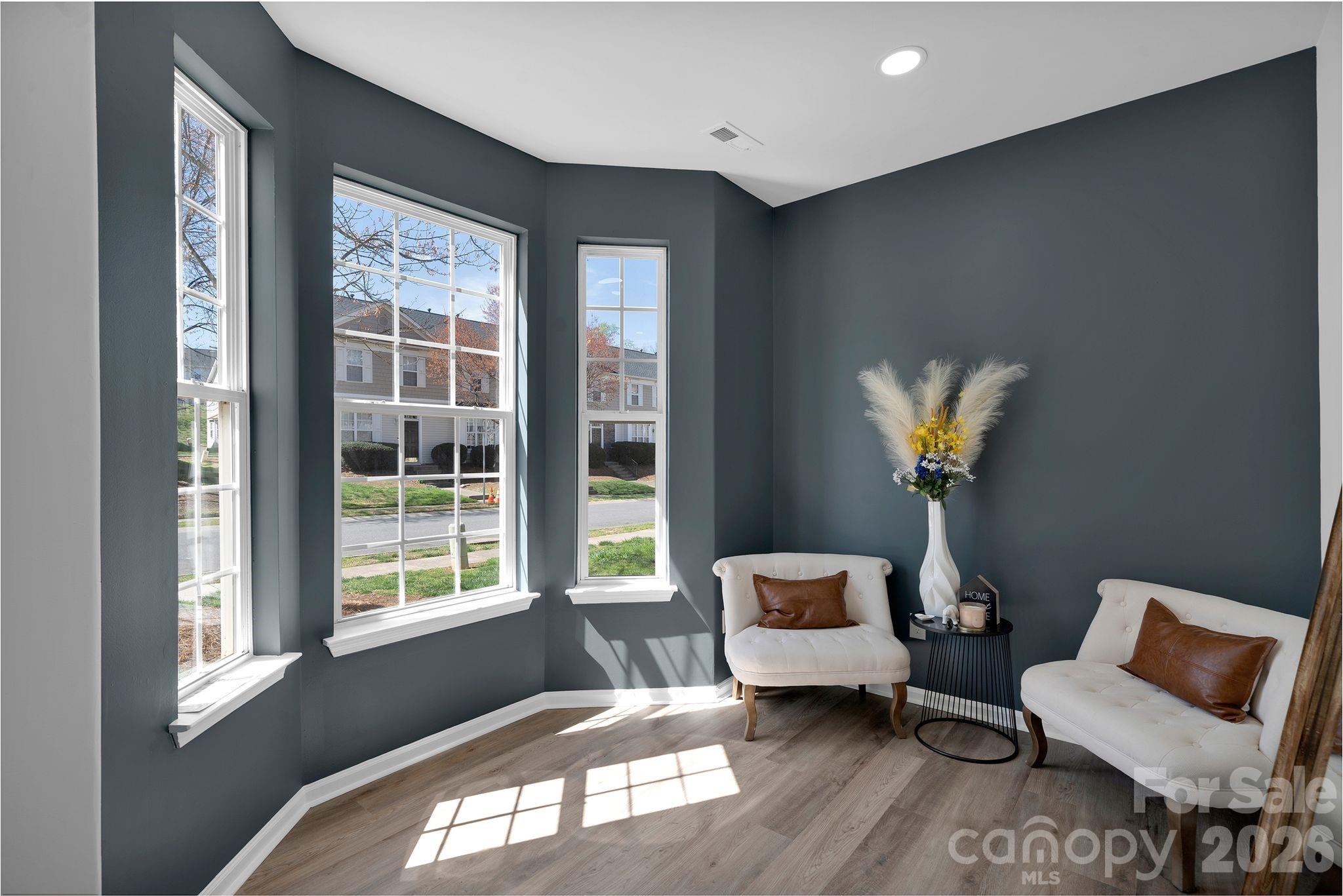 8131 Kings Creek Drive