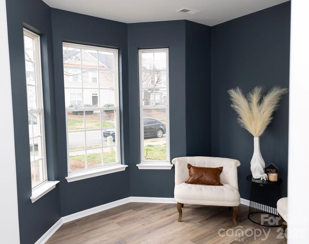 8131 Kings Creek Drive