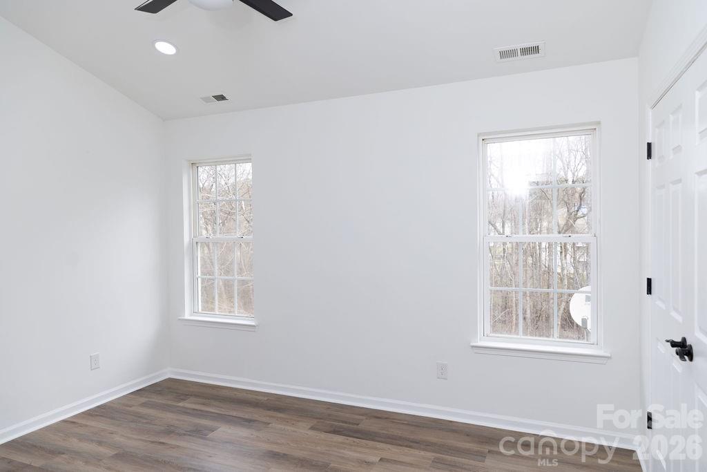 Kings Creek - Residential