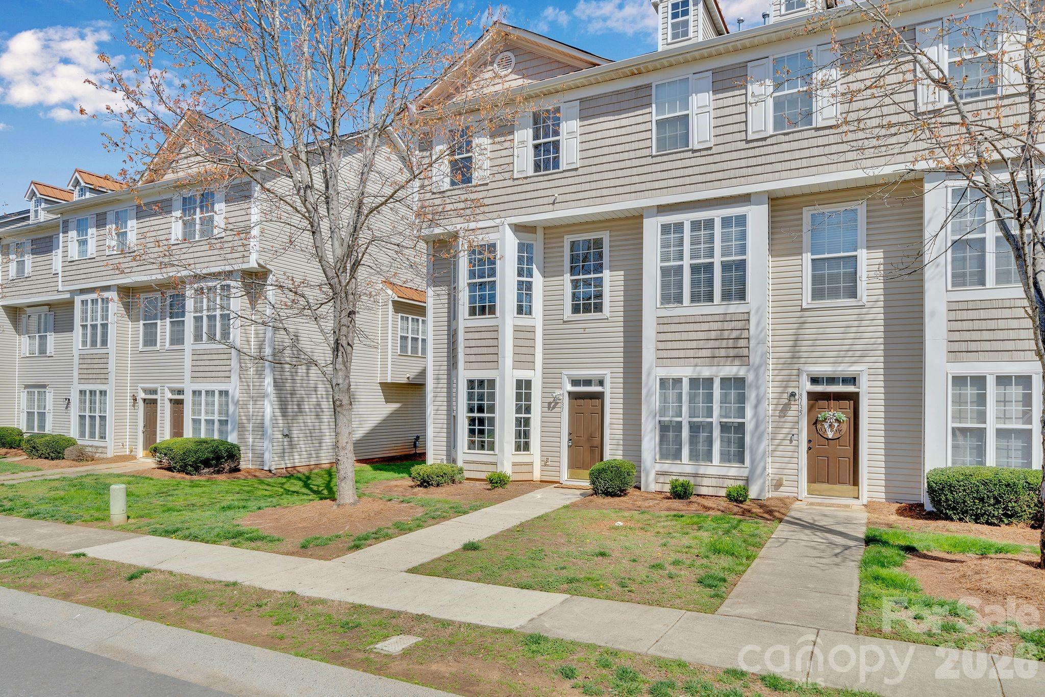 8131 Kings Creek Drive