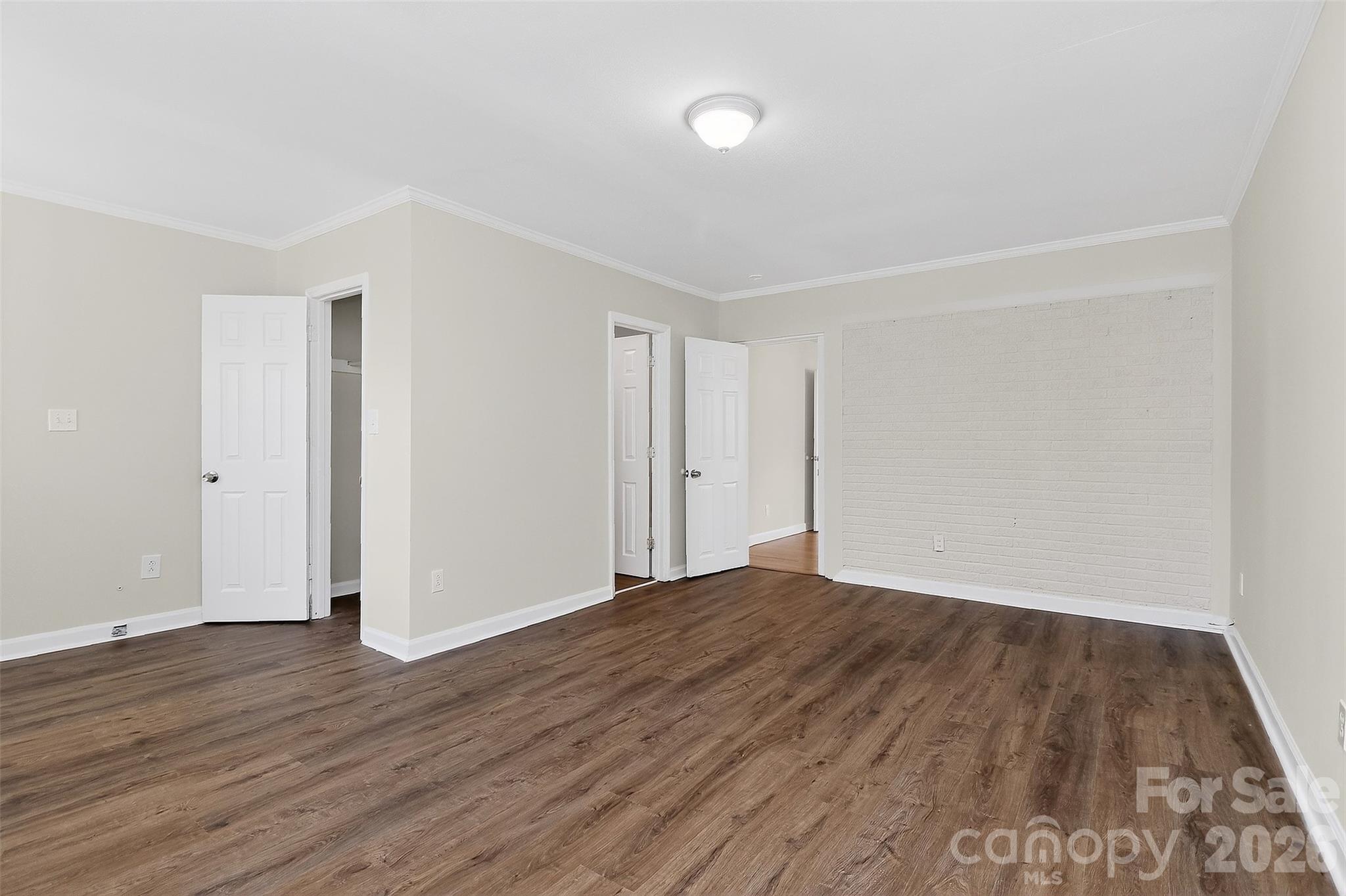 Edgebrook - Residential