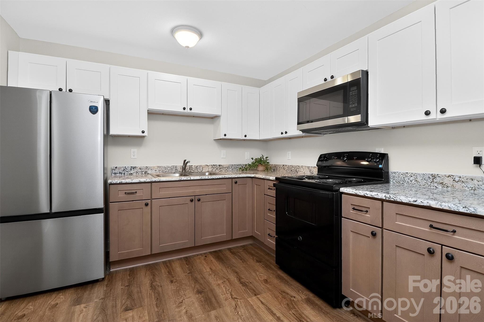 Edgebrook - Residential