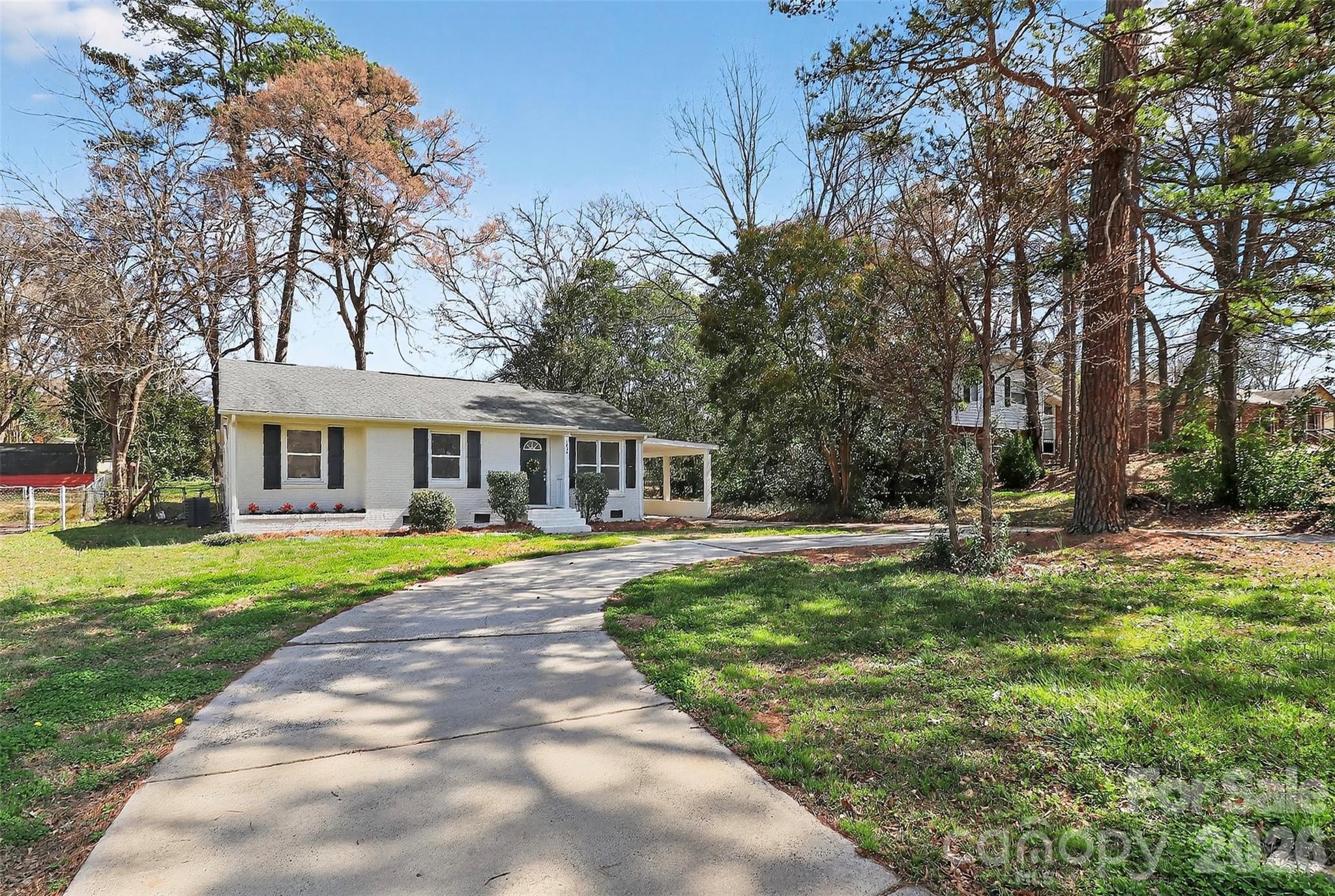 Edgebrook - Residential