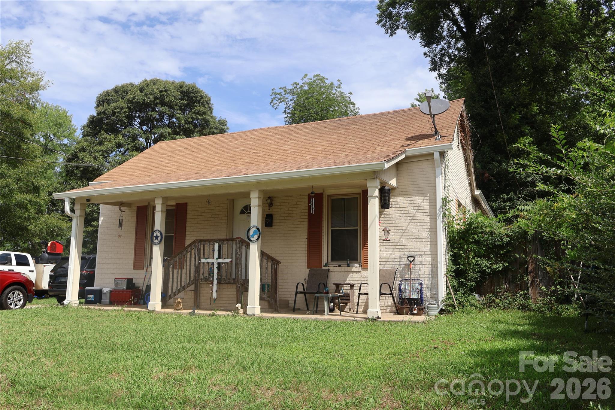 504 Oak Street