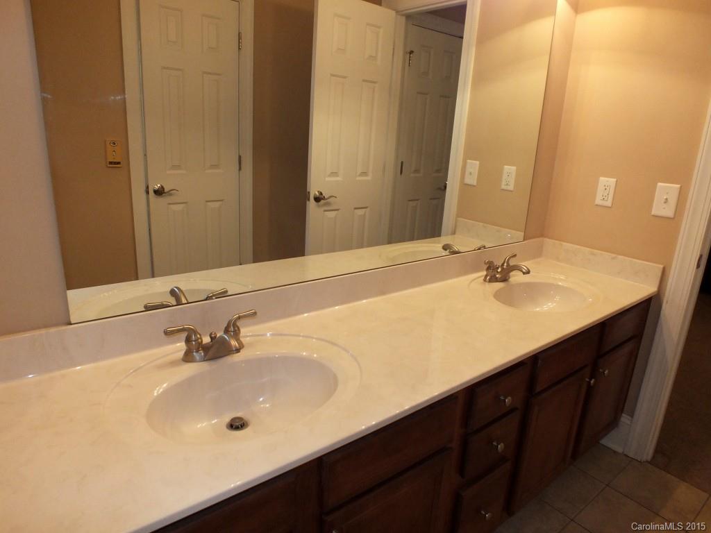 Meadow Lakes Ii - Residential