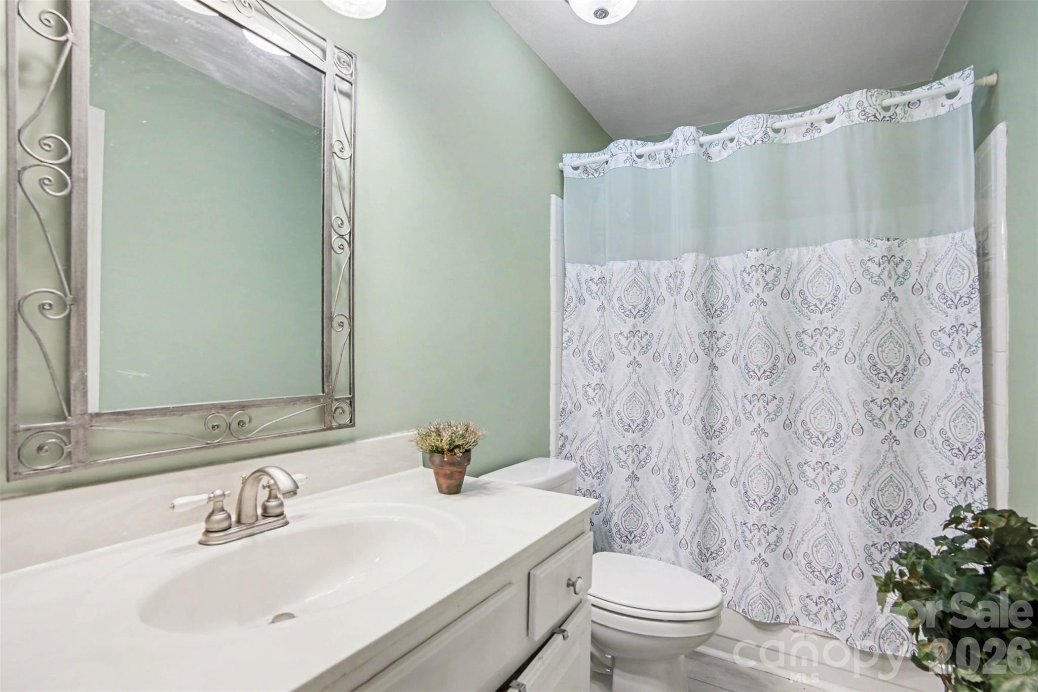 Raintree Greens - Residential