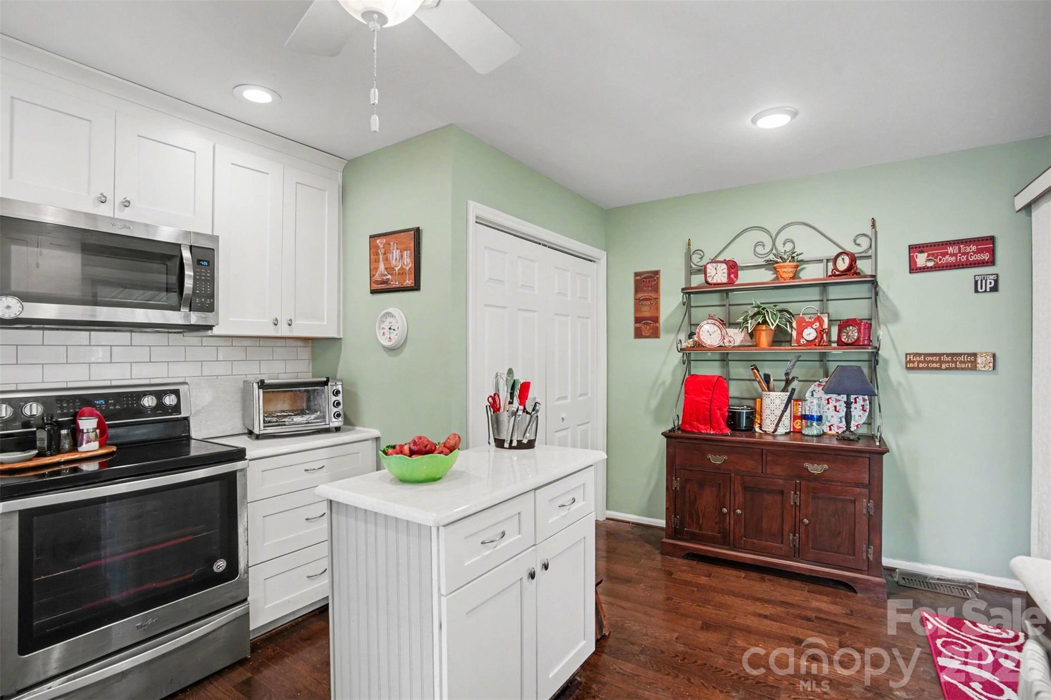 Raintree Greens - Residential