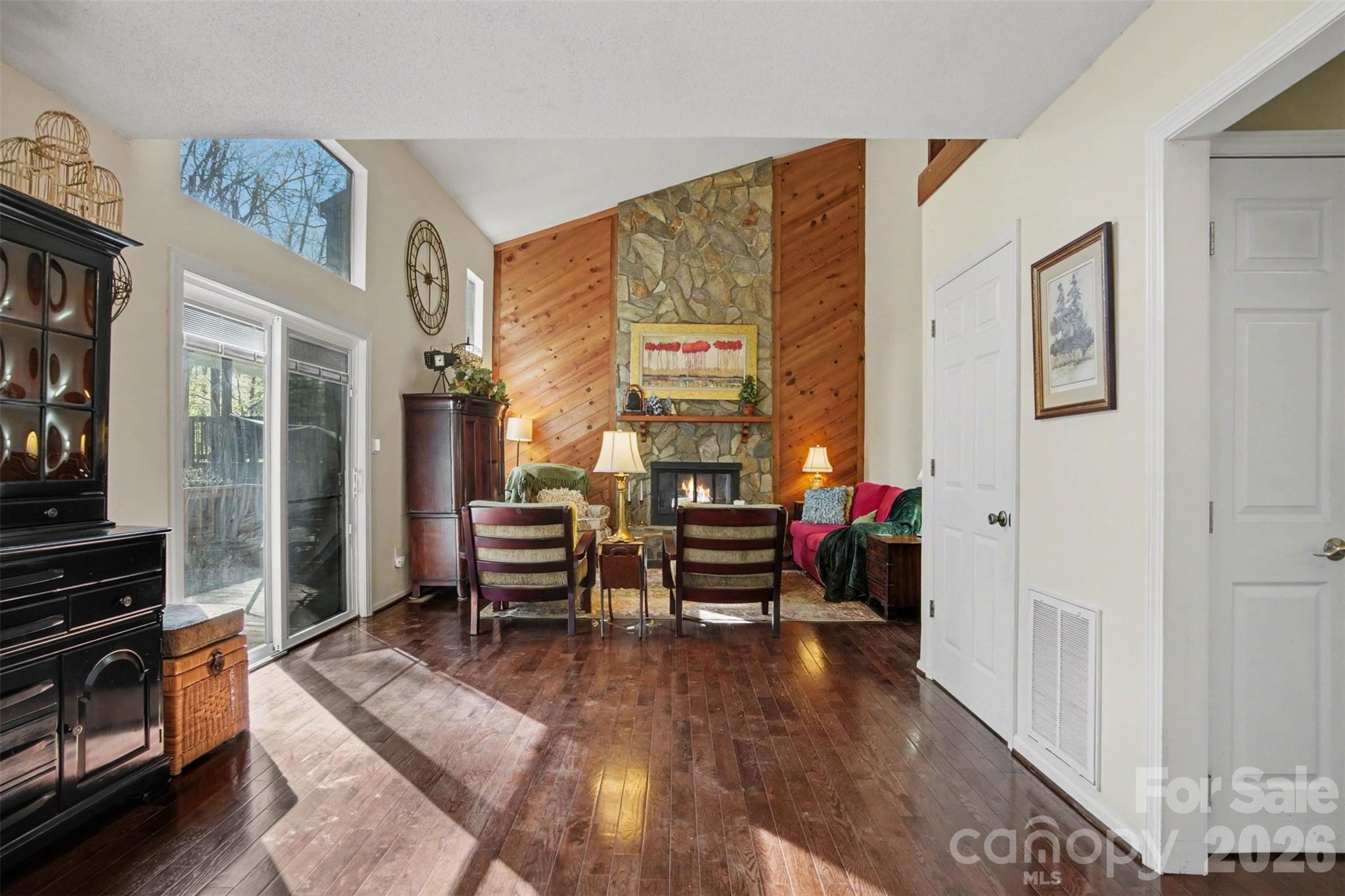 Raintree Greens - Residential