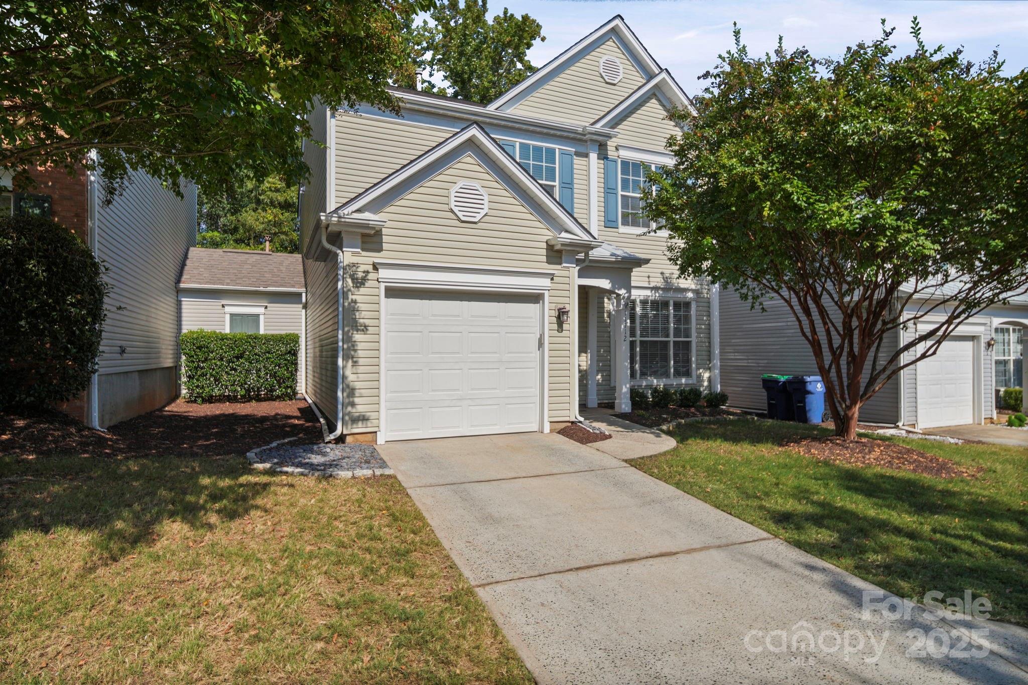 11712 Woodmere Trace Drive