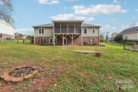 A home in Conover