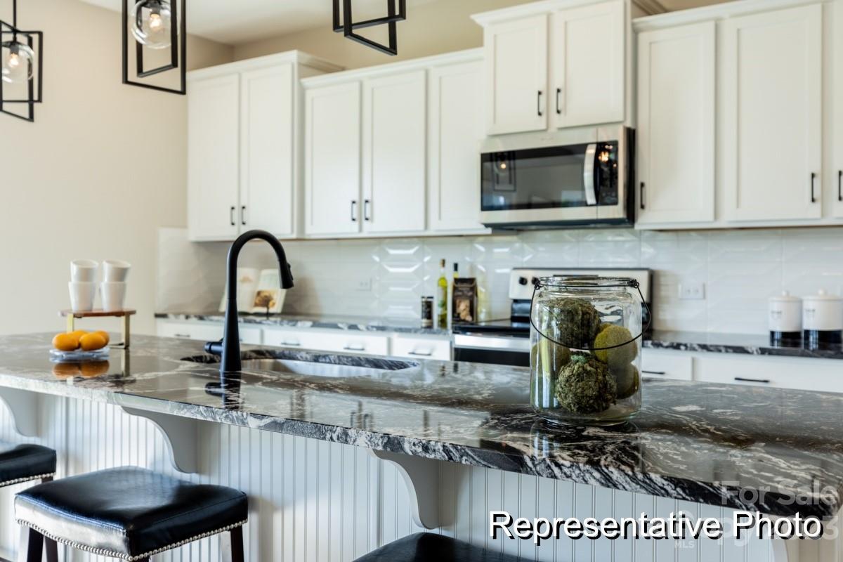 The Glenns - Residential