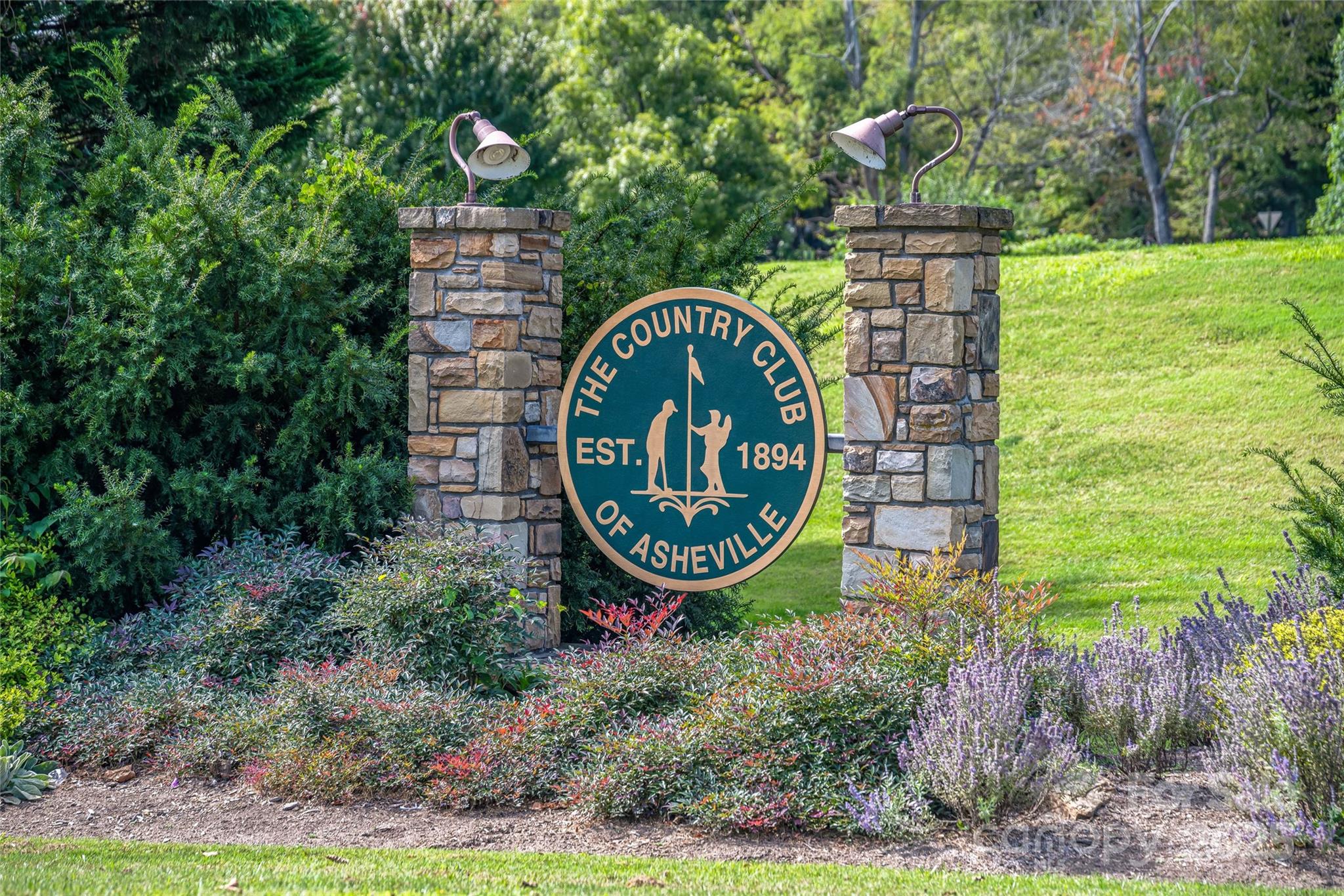 Lakeview Park - Land