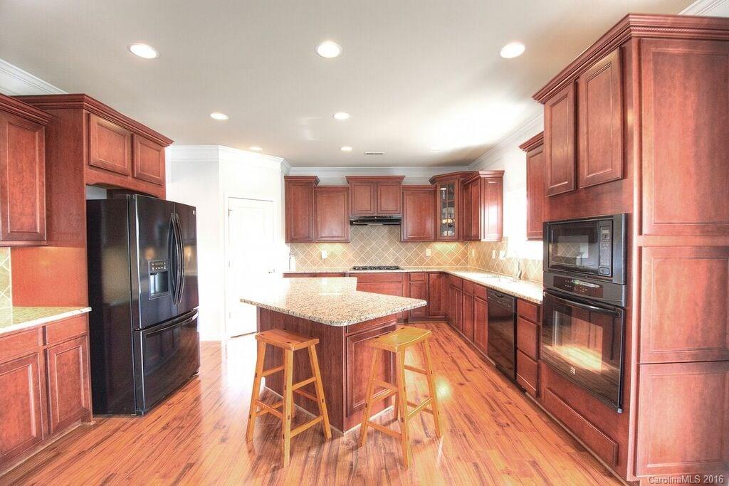 Almond Glen - Residential