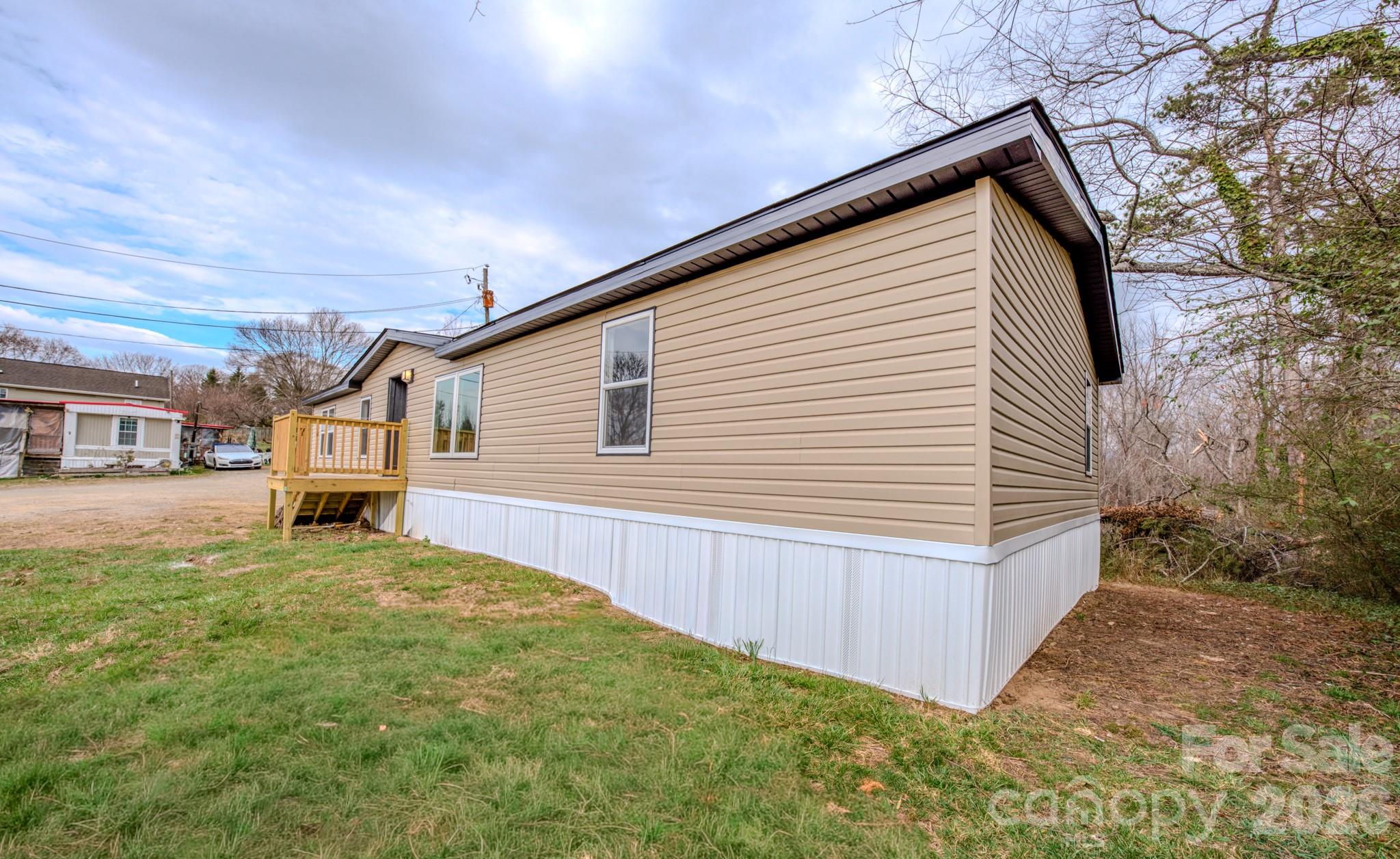 SOLOMON LUTHER LAND - Residential