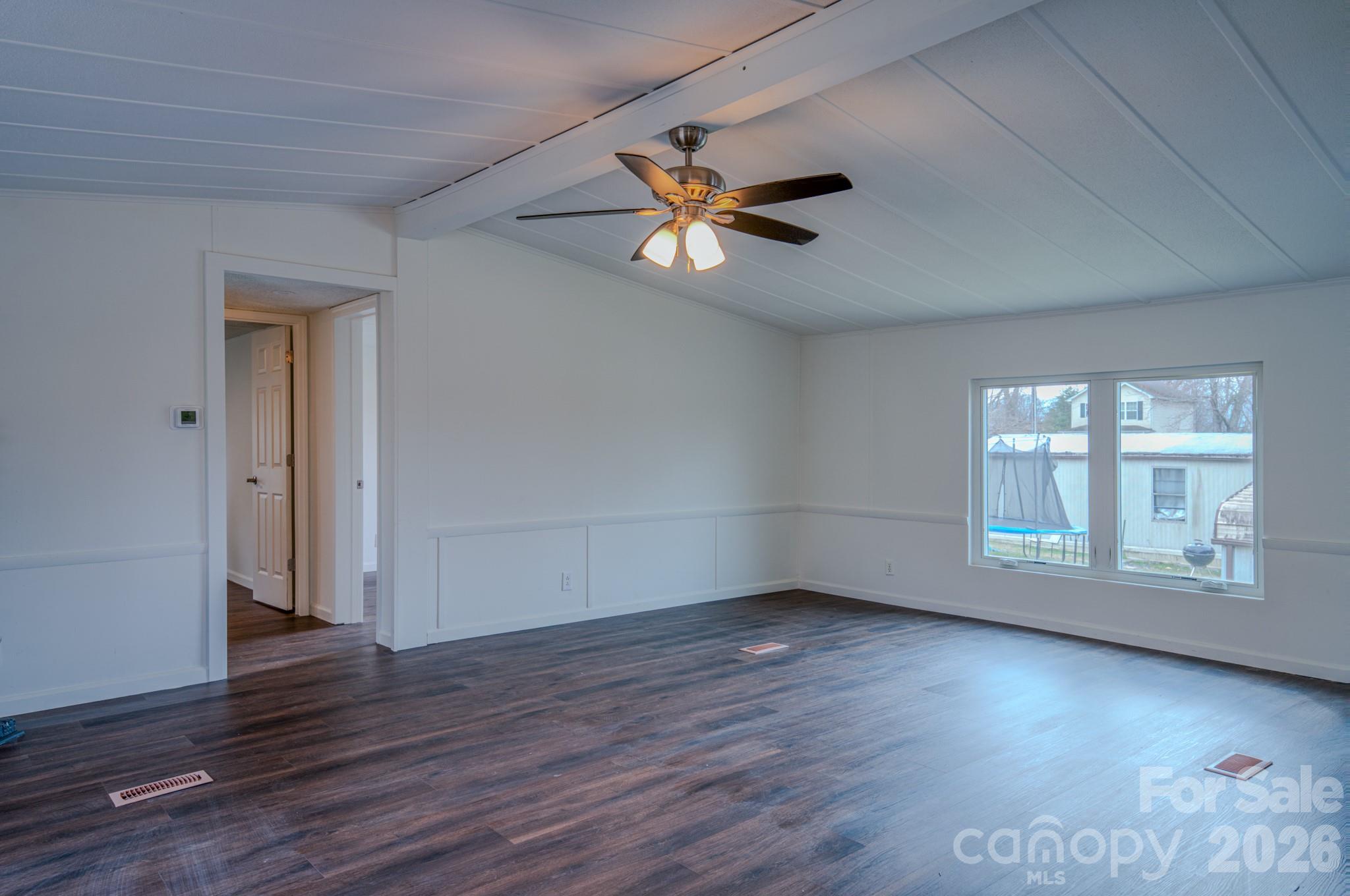 SOLOMON LUTHER LAND - Residential