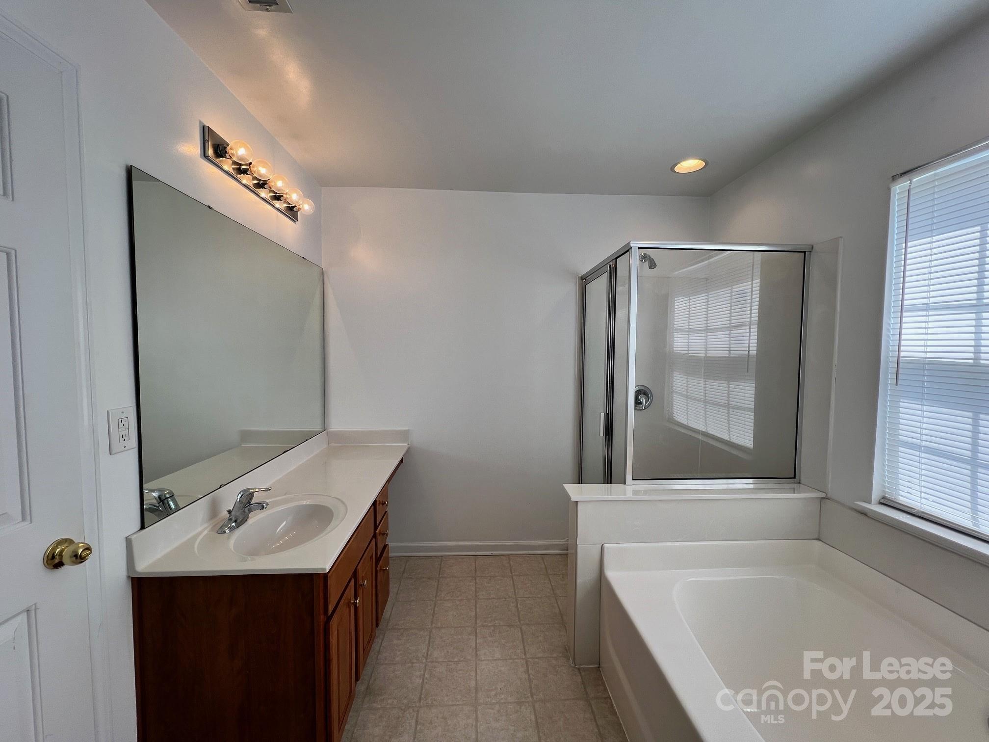 Tanners Creek - Residential Lease