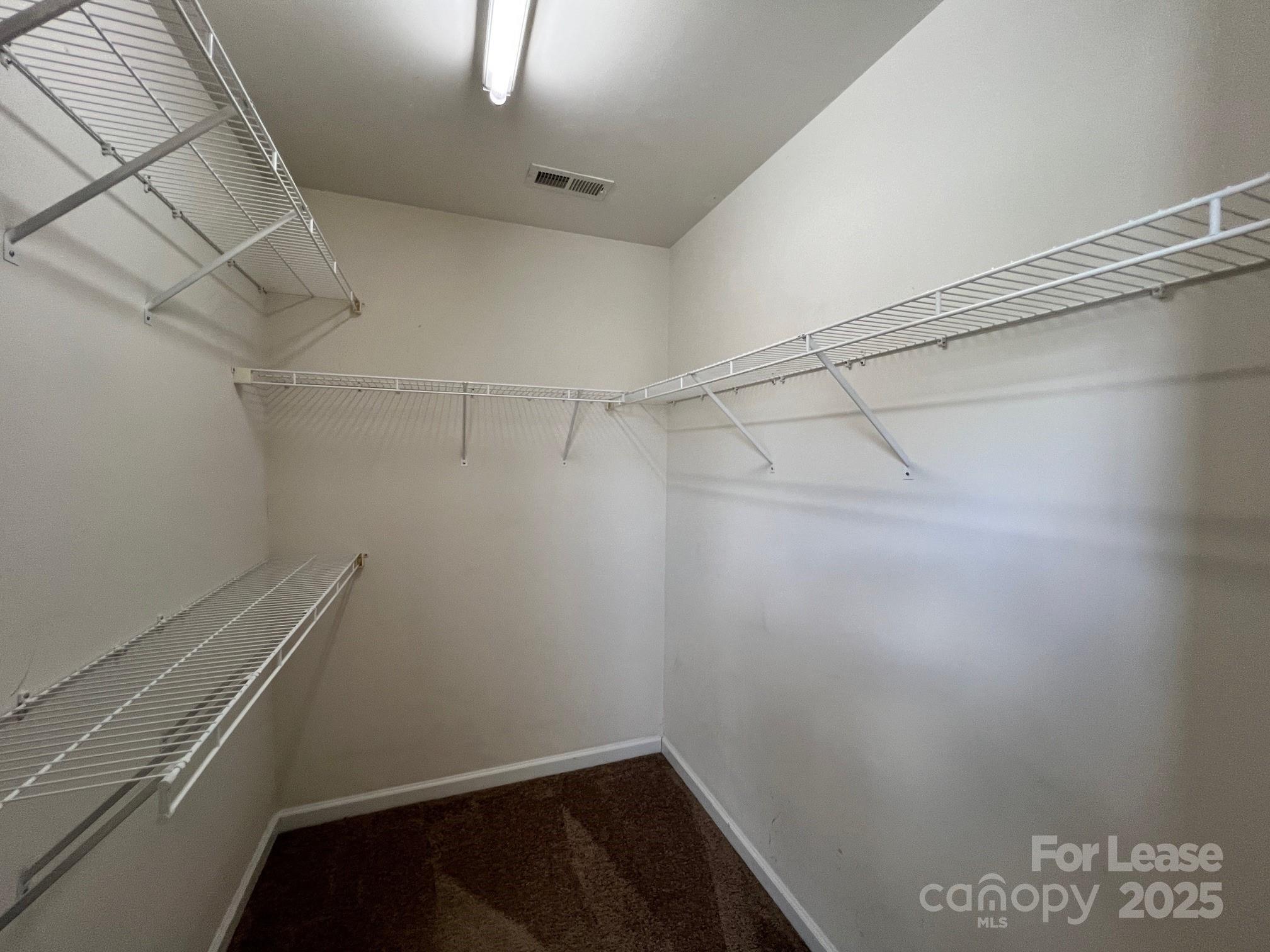 Tanners Creek - Residential Lease