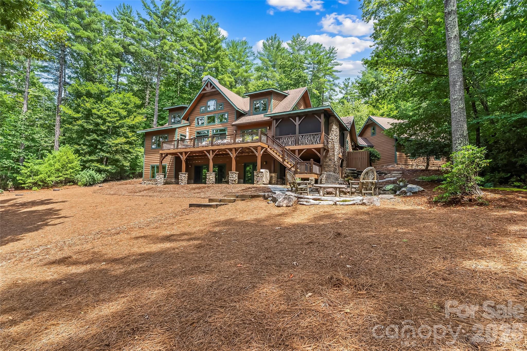 1814 Yellow Fork Trail E