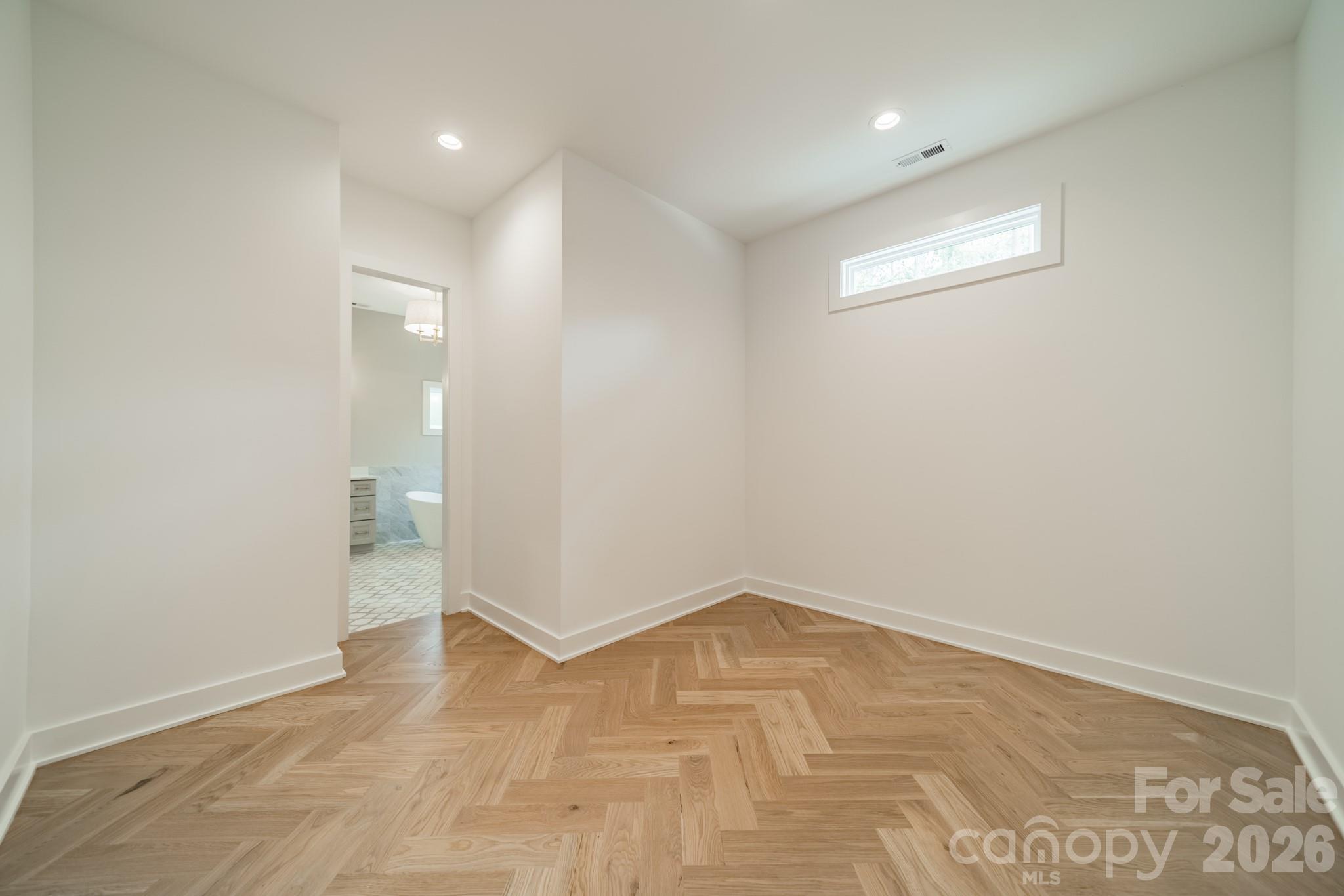 Norman Pointe - Residential