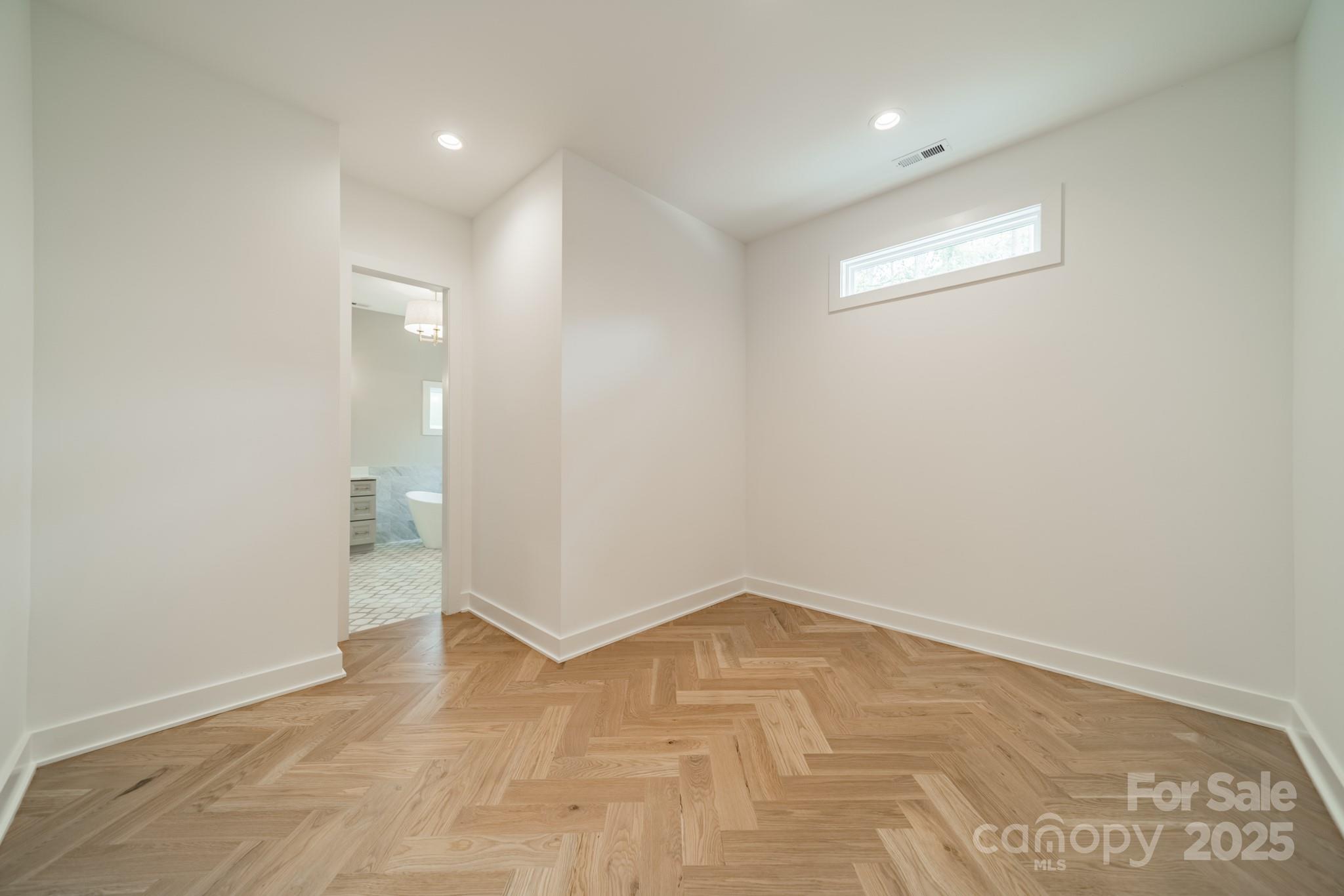 Norman Pointe - Residential