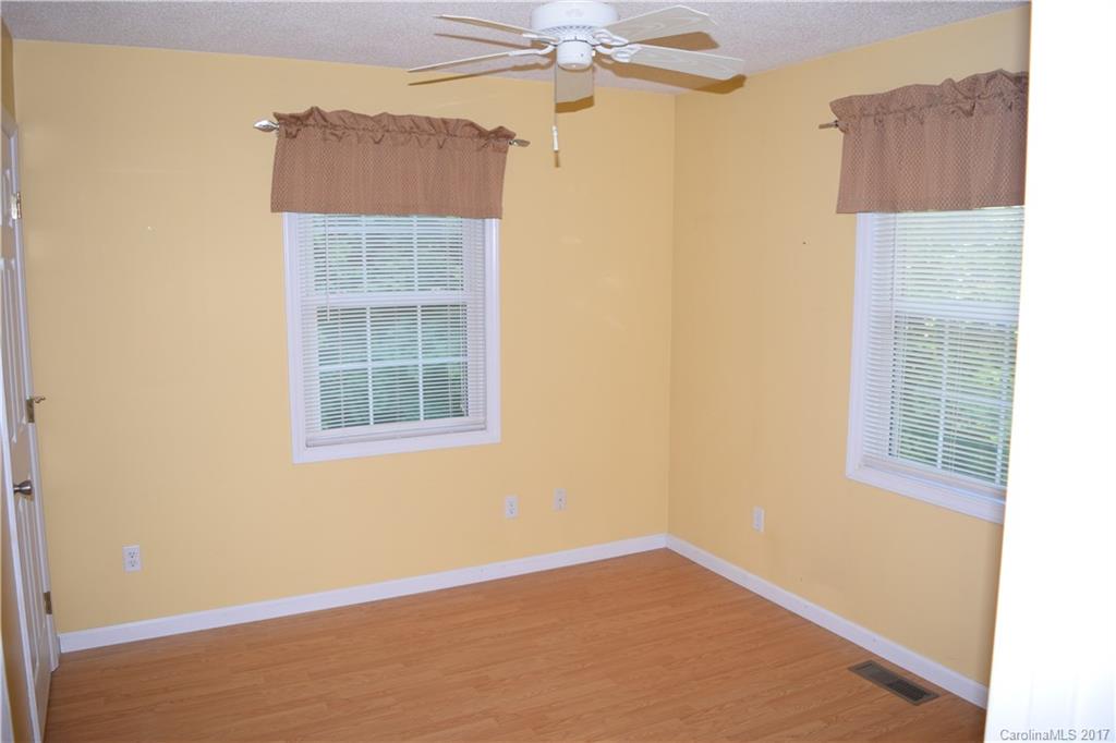 Willow Lake - Residential