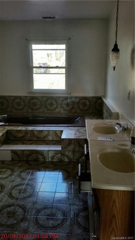 E Riverside Urban Renewal Area - Residential