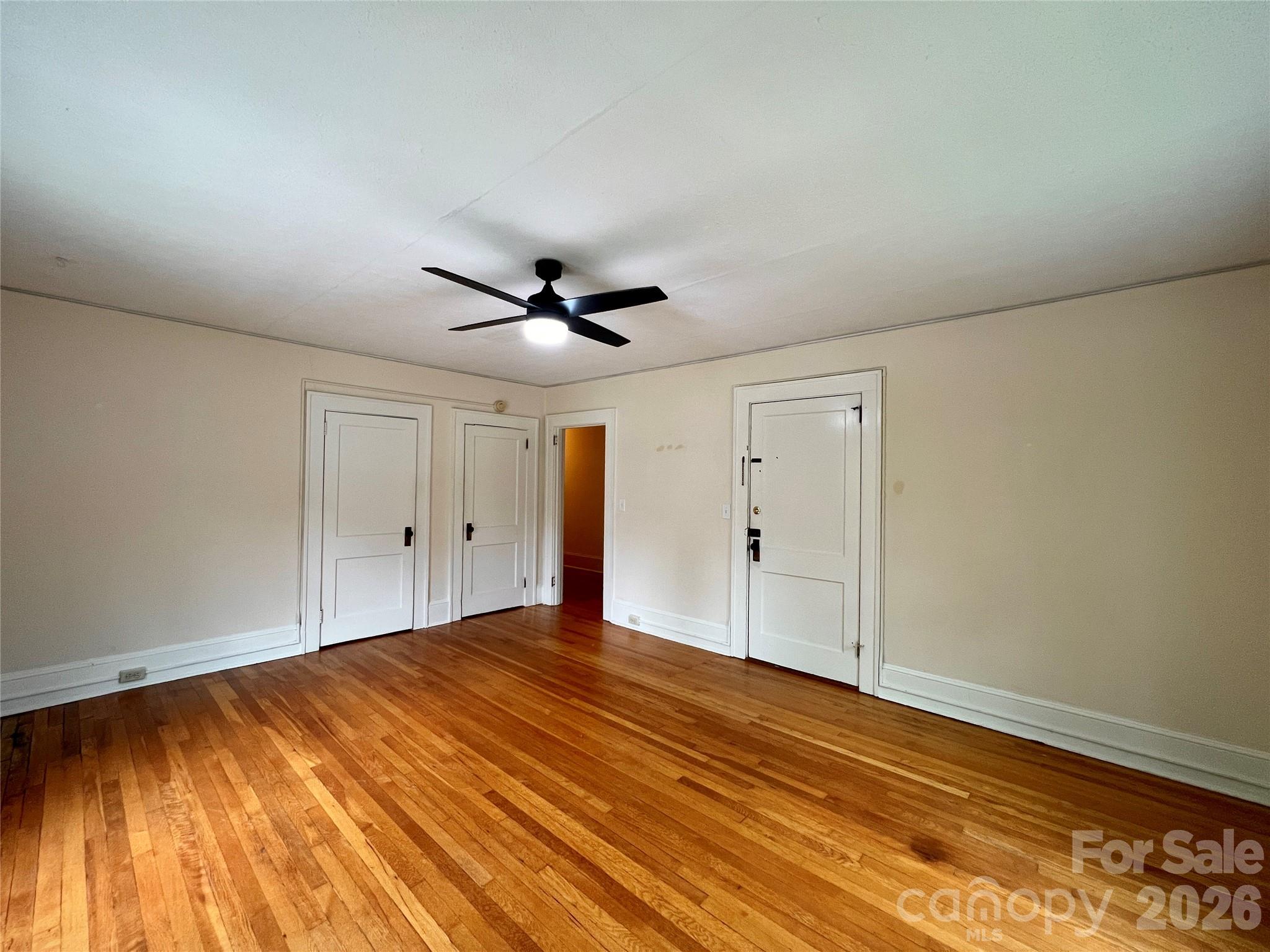 19 Saluda Street
