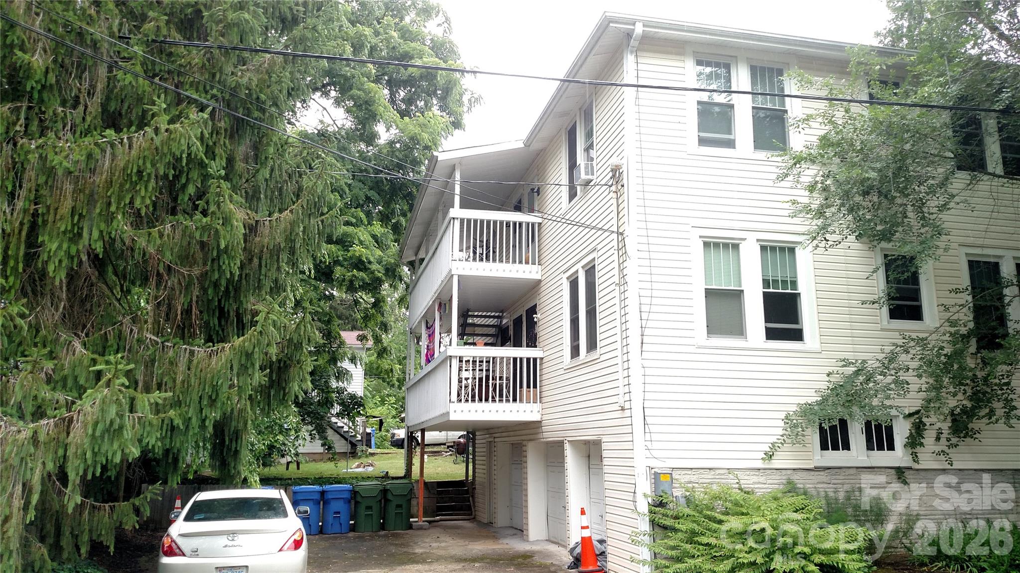 19 Saluda Street