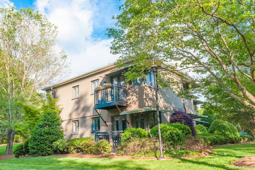 Fantastic building in fantastic location! Just minutes outside uptown in the Elizabeth neighborhood - beautiful grounds surround this deco / mid-century modern complex which was converted to condos & completely updated just a few years ago. Complex has solid masonry construction, FOB access doors, fitness center / clubhouse & pool. This unit has upgraded lighting including recessed lights, kitchen set up w great open counter top space for entertaining & lots of light from sets of corner windows.