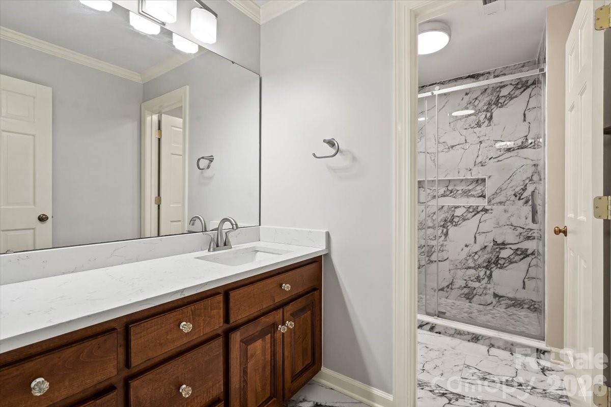 Jonathans Landing - Residential