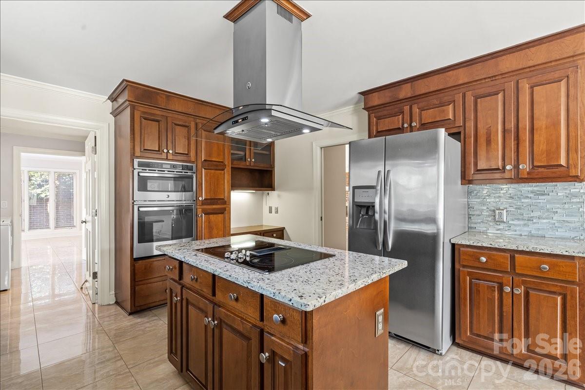 Jonathans Landing - Residential