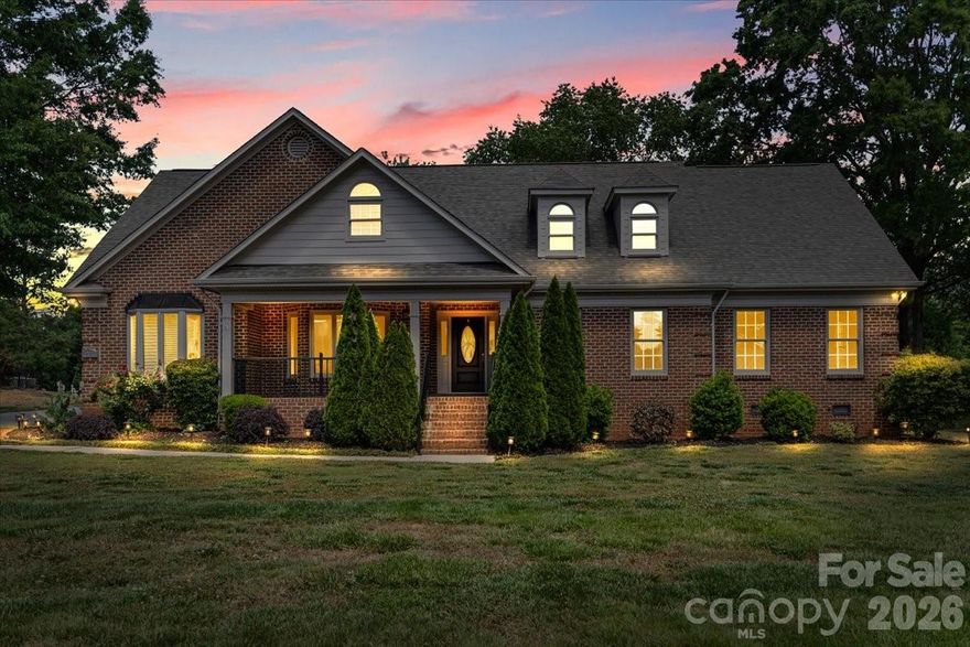 Welcome home to this beautiful and spacious property located in the desirable Jonathan’s Landing neighborhood of Mint Hill. A home like this is hard to come by, offering plenty of space inside and out with 4 bedrooms + a bonus room , 4.5 bathrooms, and a 2-car garage. Step inside to find wood floors throughout, no carpet, updated bathrooms, a sunroom, and a phenomenal layout designed for both everyday living and entertaining. This move in ready home is full of charm and character, with generous living spaces and a beautiful setting in an established neighborhood. The owners have maintained and upgraded this home with great care, making it easy to fall in love from the moment you walk in. Enjoy the benefit of no HOA while still being surrounded by an amazing community feel. Conveniently located near Mint Hill shopping, dining, parks, schools, and easy access to Matthews, I-485, and surrounding Charlotte areas. Come see this incredible home for yourself!