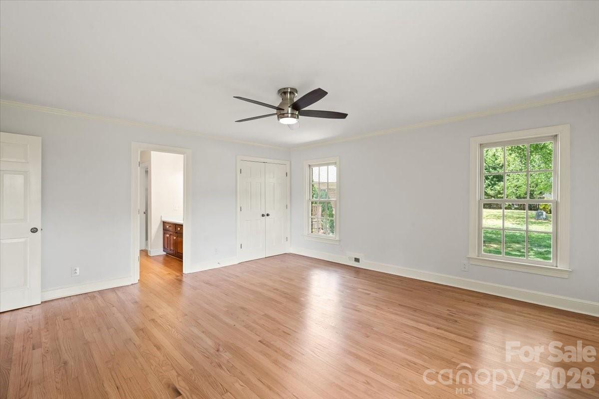 Jonathans Landing - Residential