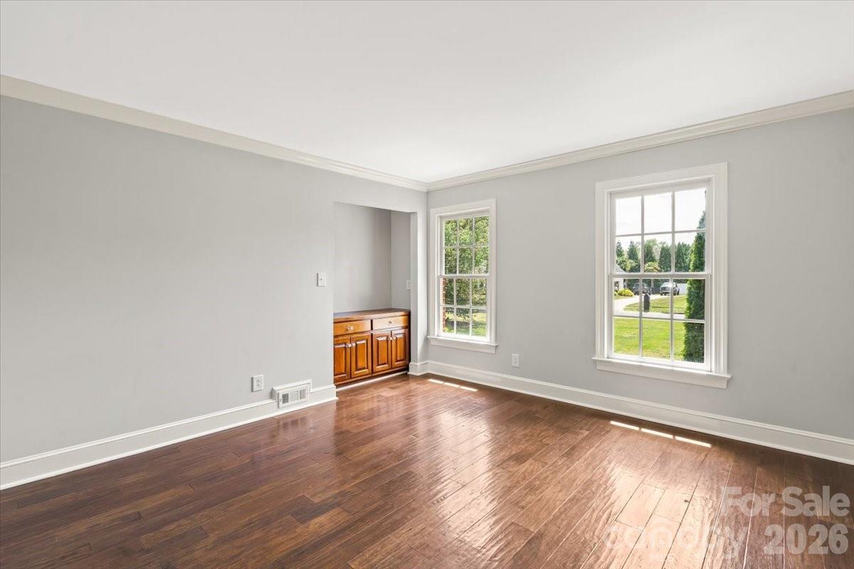 Jonathans Landing - Residential