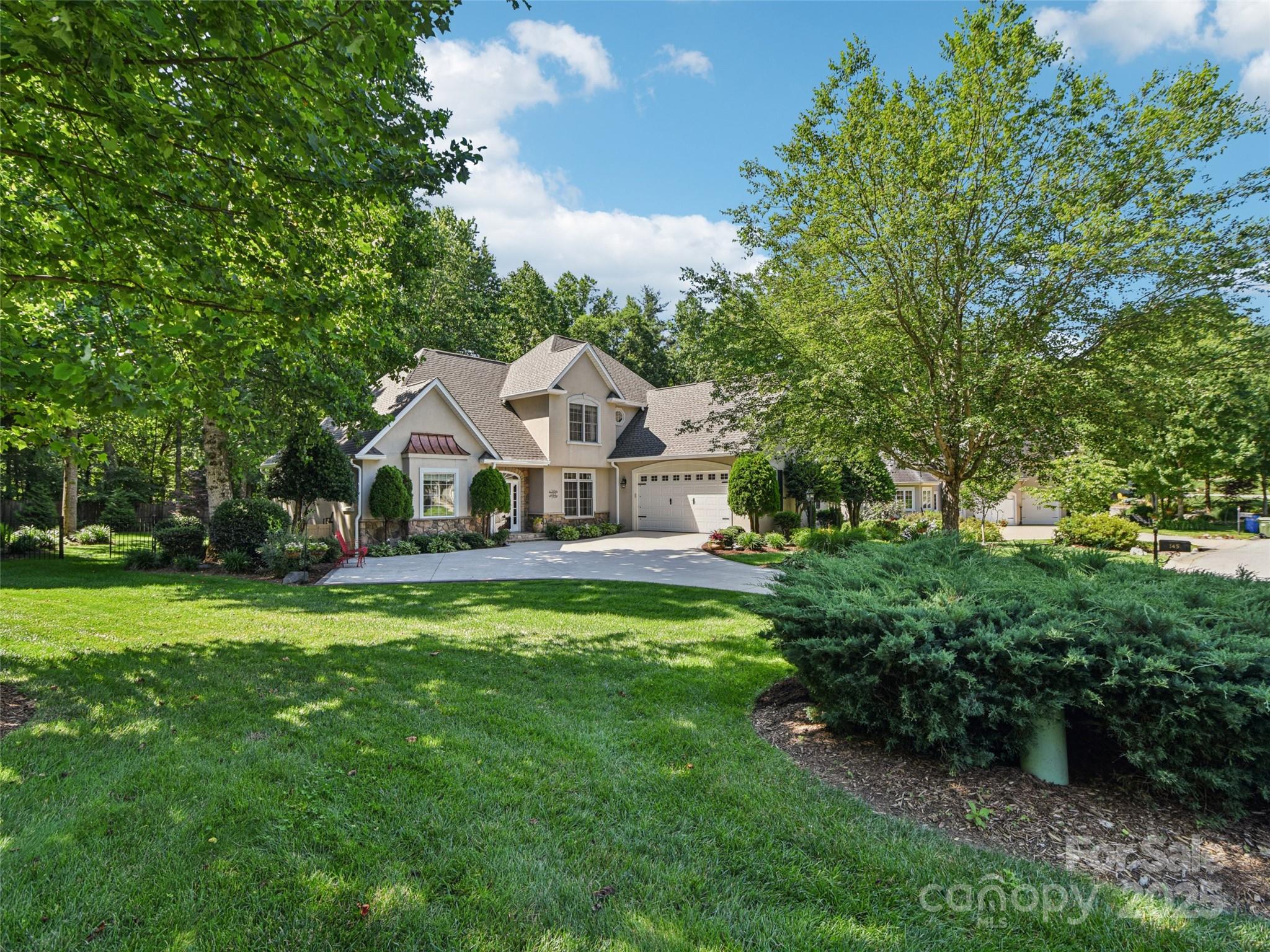 145 Fernbrook Way